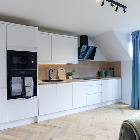 Luxurious City Centre Apartment Перт Екстер'єр фото
