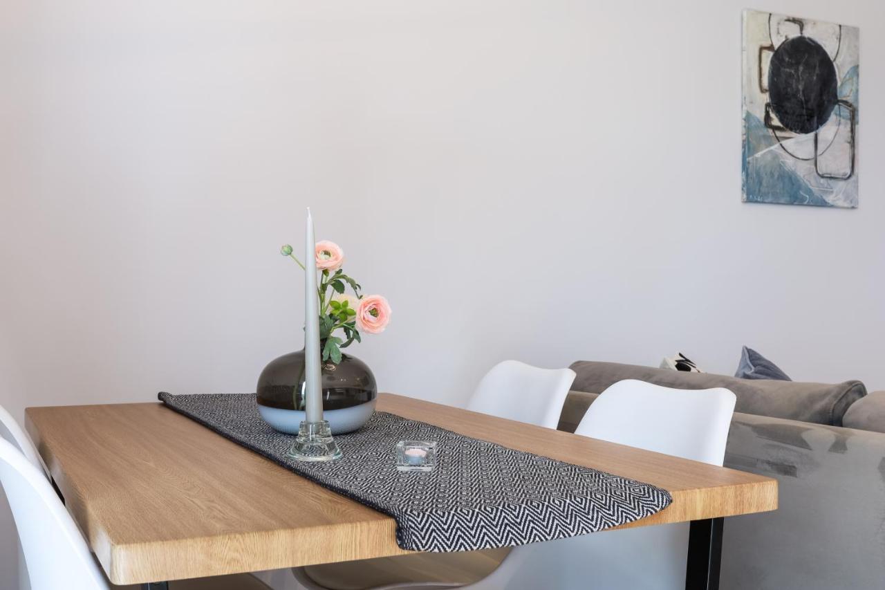 Luxurious City Centre Apartment Перт Екстер'єр фото